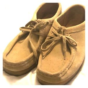 Clarks Wallabee